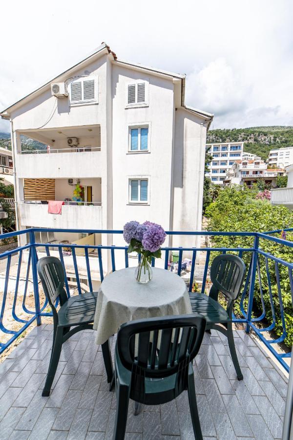 Apartments Vila Nikolic Rafailovici Bagian luar foto